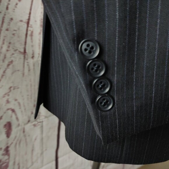 Daniel Hechter Paris 42R Wool 2 Button Charcoal Pinstripe 2pc Suit 34x26.5 FF - Picture 3 of 16